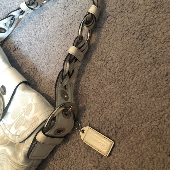 Coach Purse - Picture 4 of 6